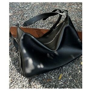 Stylish Black Leather Shoulder Bag